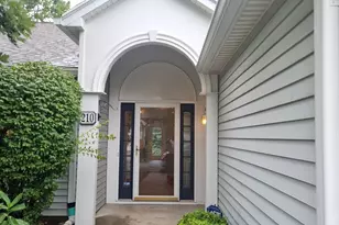 210 Elmwood Dr, Springboro, OH 45066 - Photo 16