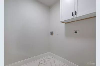 2728 Silverleaf Avenue, Cincinnati, OH 45212 - Photo 14