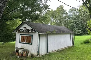 2041 Bainum Rd, Monroe Township, OH 45157 - Photo 4