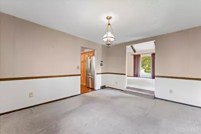 1674 Foxwood Trail, Miami Township, OH 45140 - Photo 12