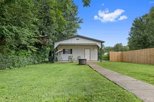 254 John St, Hillsboro, OH 45133 - Photo 6