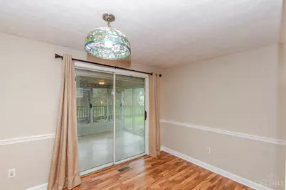 307 Flanders Avenue, Brookville, OH 45309 - Photo 8