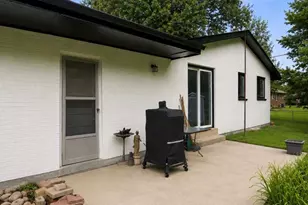 602 S 1st St, Trenton, OH 45067 - Photo 34