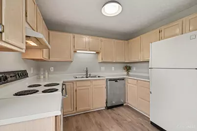 7343 Ridgepoint Drive #310, Anderson Township, OH 45230 - Photo 10