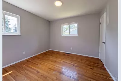 9707 Wescott Road, Springfield Township, OH 45231 - Photo 4