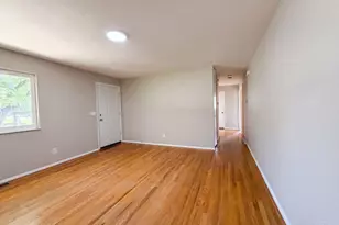 9707 Wescott Rd, Springfield Township, OH 45231 - Photo 8