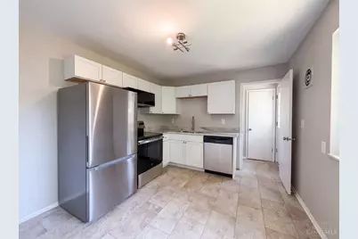 9707 Wescott Road, Springfield Township, OH 45231 - Photo 2