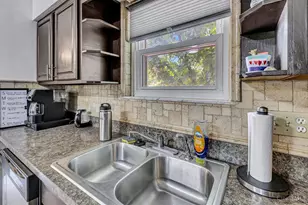 6404 Tylersville Rd, West Chester, OH 45069 - Photo 14