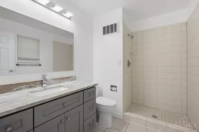 6404 Tylersville Road, West Chester, OH 45069 - Photo 16