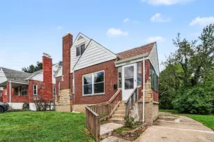 1526 Clovernoll Dr, Cincinnati, OH 45231 - Photo 2