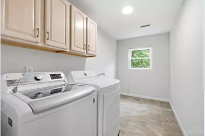 12100 Deer Chase Drive, Springfield Township, OH 45240 - Photo 20