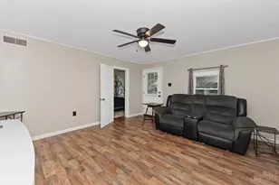 124 Clark St, Bethel, OH 45106 - Photo 14