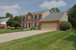 1206 Wintercrest Cir, Miami Township, OH 45150 - Photo 2