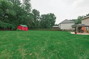 1206 Wintercrest Cir, Miami Township, OH 45150 - Photo 62