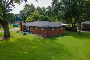 3715 Townsley Dr, Deerfield Township, OH 45140 - Photo 4