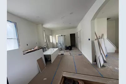 4334 Watterson Street, Cincinnati, OH 45227 - Photo 6