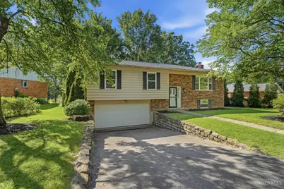1987 Gainsborough Lane, Anderson Township, OH 45230 - Photo 2