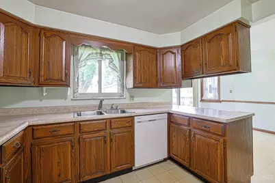 5522 Garrett Drive, Miami Township, OH 45150 - Photo 10