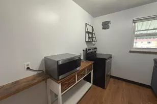 3249 Werk Rd, Cincinnati, OH 45211 - Photo 12