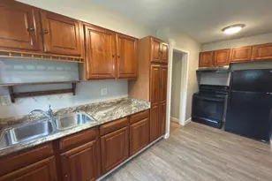 3249 Werk Rd, Cincinnati, OH 45211 - Photo 6