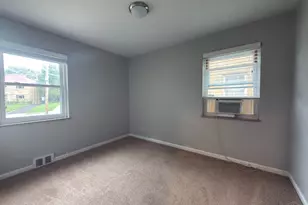 3249 Werk Rd, Cincinnati, OH 45211 - Photo 8