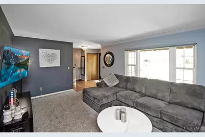 9011 Foxhunter Lane, Symmes Township, OH 45242 - Photo 6