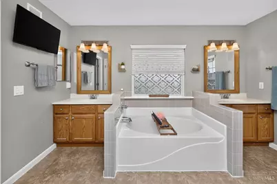 378 Eastbury Drive, Loveland, OH 45140 - Photo 40