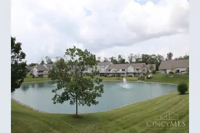 6266 Lake Front, Mason, OH 45040 - Photo 2