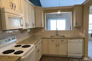 6266 Lake Front, Mason, OH 45040 - Photo 12