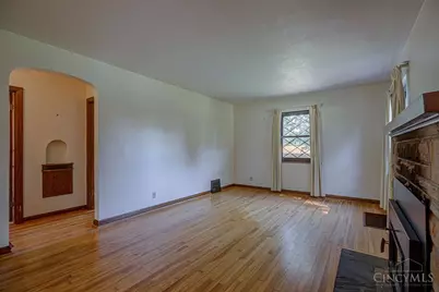 10547 Pottinger Road, Colerain Township, OH 45251 - Photo 4