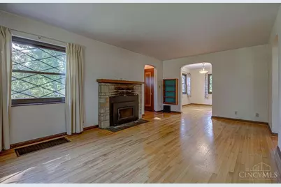 10547 Pottinger Road, Colerain Township, OH 45251 - Photo 6
