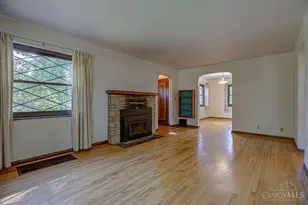 10547 Pottinger Rd, Colerain Township, OH 45251 - Photo 6