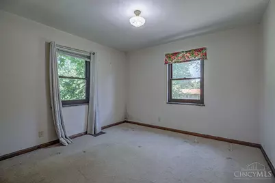 10547 Pottinger Road, Colerain Township, OH 45251 - Photo 14