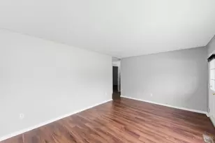 9596 Pippin Rd, Colerain Township, OH 45231 - Photo 6