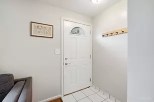 808 Laverty Ln, Anderson Township, OH 45230 - Photo 8