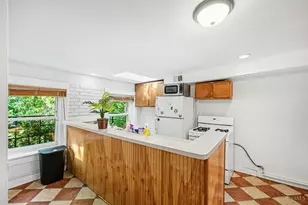 115 Parker St, Cincinnati, OH 45219 - Photo 2