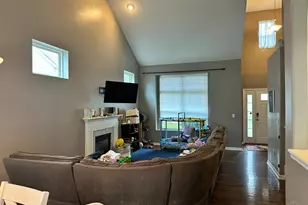 7216 Rolling Oaks Ct, Colerain Township, OH 45239 - Photo 2