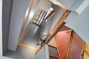 1810 Walker St, Cincinnati, OH 45202 - Photo 24