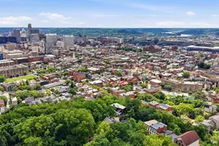 1810 Walker St, Cincinnati, OH 45202 - Photo 8