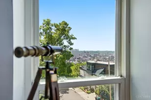 1810 Walker St, Cincinnati, OH 45202 - Photo 48