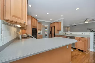 4004 Hickory Hollow Drive, Ross Township, OH 45013 - Photo 10