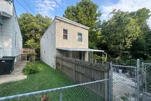 1216 Carson Ave, Cincinnati, OH 45205 - Photo 2