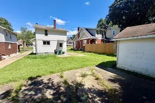 1217 Groesbeck Rd, Cincinnati, OH 45224 - Photo 10