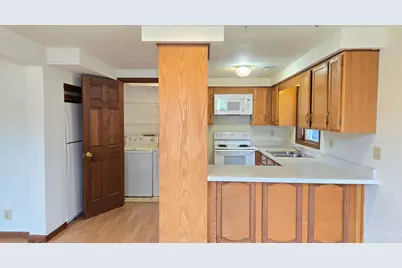 10070 St Rt 132, Pleasant Plain, OH 45162 - Photo 14