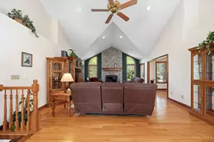 6955 Tradewinds Ct, Liberty Township, OH 45011 - Photo 12