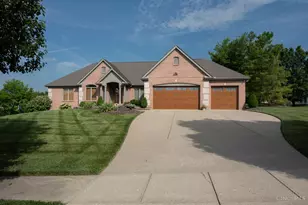 6955 Tradewinds Ct, Liberty Township, OH 45011 - Photo 2
