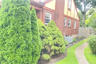 1317 W North Bend Rd, Cincinnati, OH 45224 - Photo 6