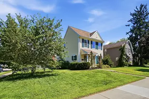 3846 Beech St, Mariemont, OH 45227 - Photo 2