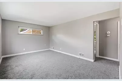 1694 Ashbrook Drive, Cincinnati, OH 45238 - Photo 2