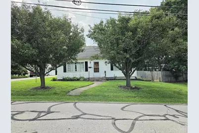 109 S Glenn Street, Hillsboro, OH 45133 - Photo 2